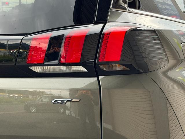 ５００８ ＧＴ　ブルーＨＤｉ　ナビ　ＴＶ　ＥＴＣ　Ｂｌｕｅｔｏｏｔｈ　ＬＥＤヘッドライト　バックカメラ　Ａｐｐｌｅ　Ｃａｒ　Ｐｌａｙ　パワーバックドア　サンルーフ　ファーストクラスパッケージ　ブラインドスポットモニター（21枚目）