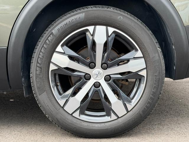 ５００８ ＧＴ　ブルーＨＤｉ　ナビ　ＴＶ　ＥＴＣ　Ｂｌｕｅｔｏｏｔｈ　ＬＥＤヘッドライト　バックカメラ　Ａｐｐｌｅ　Ｃａｒ　Ｐｌａｙ　パワーバックドア　サンルーフ　ファーストクラスパッケージ　ブラインドスポットモニター（27枚目）