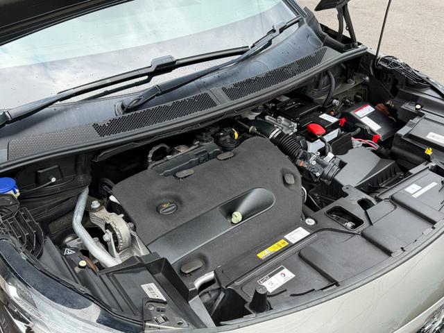 ５００８ ＧＴ　ブルーＨＤｉ　ナビ　ＴＶ　ＥＴＣ　Ｂｌｕｅｔｏｏｔｈ　ＬＥＤヘッドライト　バックカメラ　Ａｐｐｌｅ　Ｃａｒ　Ｐｌａｙ　パワーバックドア　サンルーフ　ファーストクラスパッケージ　ブラインドスポットモニター（32枚目）