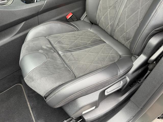 ５００８ ＧＴ　ブルーＨＤｉ　ナビ　ＴＶ　ＥＴＣ　Ｂｌｕｅｔｏｏｔｈ　ＬＥＤヘッドライト　バックカメラ　Ａｐｐｌｅ　Ｃａｒ　Ｐｌａｙ　パワーバックドア　サンルーフ　ファーストクラスパッケージ　ブラインドスポットモニター（59枚目）