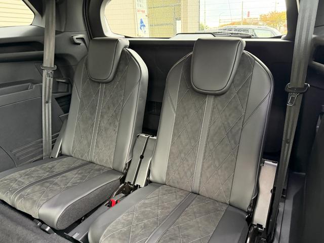 ５００８ ＧＴ　ブルーＨＤｉ　ナビ　ＴＶ　ＥＴＣ　Ｂｌｕｅｔｏｏｔｈ　ＬＥＤヘッドライト　バックカメラ　Ａｐｐｌｅ　Ｃａｒ　Ｐｌａｙ　パワーバックドア　サンルーフ　ファーストクラスパッケージ　ブラインドスポットモニター（77枚目）