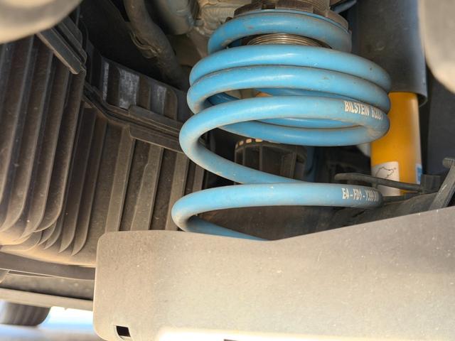 308 SW GT ブルーHDi TV youtube再生 carplay ビルシュタイン車高調 社外18インチアルミホイール パワーバックドア スマートキー プッシュスタート(30枚目)