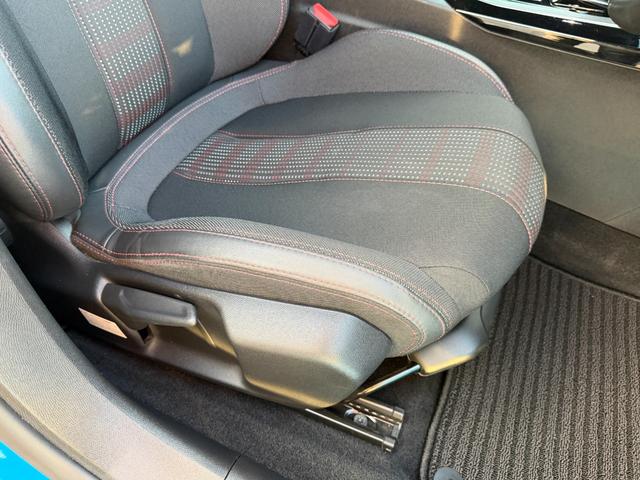 308 SW GT ブルーHDi TV youtube再生 carplay ビルシュタイン車高調 社外18インチアルミホイール パワーバックドア スマートキー プッシュスタート(54枚目)