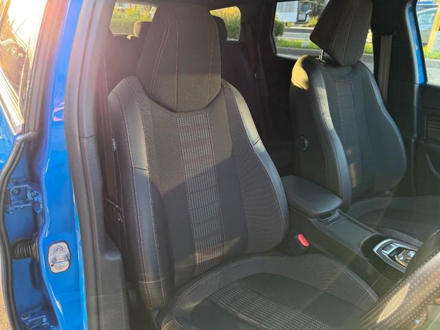 308 SW GT ブルーHDi TV youtube再生 carplay ビルシュタイン車高調 社外18インチアルミホイール パワーバックドア スマートキー プッシュスタート(55枚目)