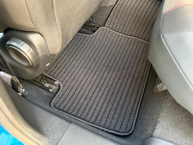 308 SW GT ブルーHDi TV youtube再生 carplay ビルシュタイン車高調 社外18インチアルミホイール パワーバックドア スマートキー プッシュスタート(71枚目)