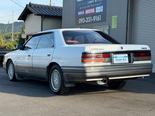 ルーチェ V6-2000 リミテッド オートエアコン スイングルーバー 減衰力調整サスペンション カセットテープスロット ラジオ ETC(8枚目)