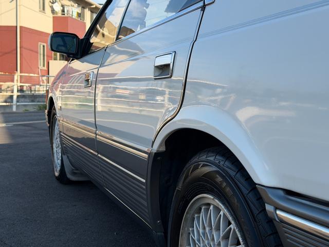 ルーチェ V6-2000 リミテッド オートエアコン スイングルーバー 減衰力調整サスペンション カセットテープスロット ラジオ ETC(17枚目)