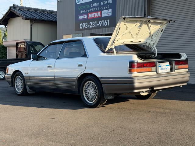 ルーチェ V6-2000 リミテッド オートエアコン スイングルーバー 減衰力調整サスペンション カセットテープスロット ラジオ ETC(19枚目)