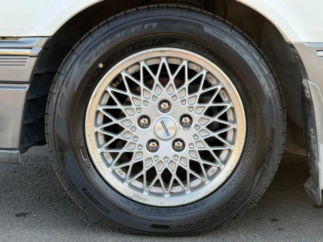 ルーチェ V6-2000 リミテッド オートエアコン スイングルーバー 減衰力調整サスペンション カセットテープスロット ラジオ ETC(20枚目)