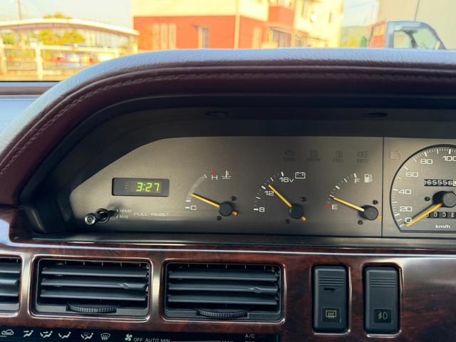 ルーチェ V6-2000 リミテッド オートエアコン スイングルーバー 減衰力調整サスペンション カセットテープスロット ラジオ ETC(28枚目)