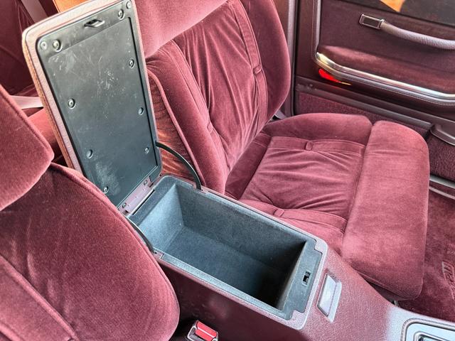 ルーチェ V6-2000 リミテッド オートエアコン スイングルーバー 減衰力調整サスペンション カセットテープスロット ラジオ ETC(35枚目)