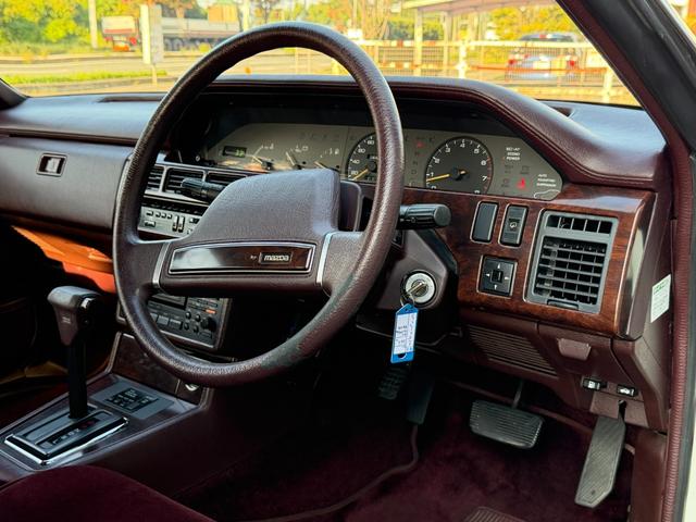 ルーチェ V6-2000 リミテッド オートエアコン スイングルーバー 減衰力調整サスペンション カセットテープスロット ラジオ ETC(36枚目)