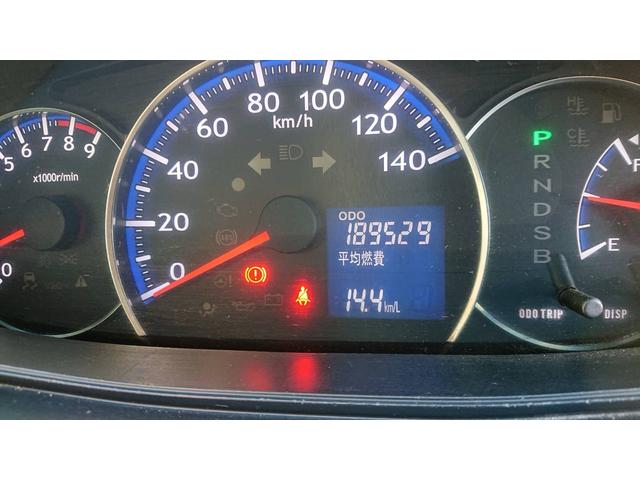 ムーヴ カスタム　Ｘ　ｍｏｍｏステアリング　スマートキー　キーレスエントリー　盗難防止システム　衝突安全ボディ　パワーステアリング（16枚目）