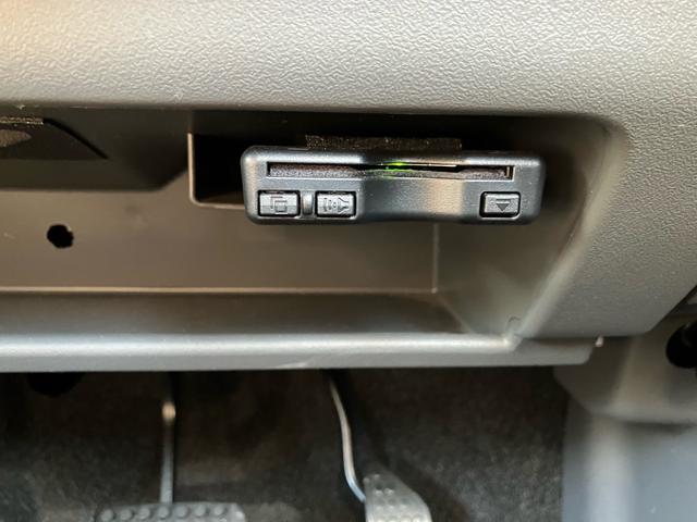 タント カスタムＸリミテッド　パワーウィンドウ　キーレスエントリー　ベンチシート　片側電動スライドドア　衝突安全ボディ　盗難防止システム　ＣＤ再生　ＥＴＣ（21枚目）