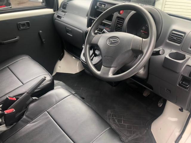 Vスペシャル 新品シートカバー/後席フルフラットシート(19枚目)