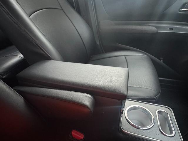 シエンタ ハイブリッドＧ　クエロ　フルセグナビ　バックカメラ　ＥＴＣ　両側電動スライド　シートヒーター　革巻きステアリング　クラッツィオシートカバー　セーフティセンス　ドラレコ（23枚目）