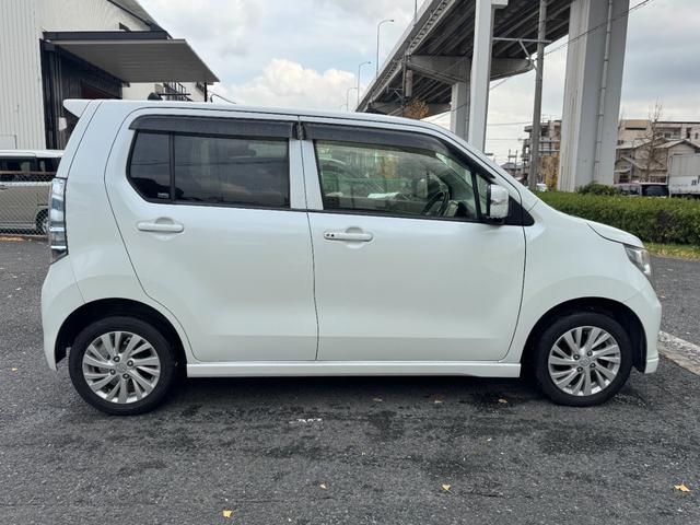 ワゴンＲ ＦＺ　ＦＺ（４名）　フルセグナビ　ＥＴＣ　バックカメラ　シートヒーター　スマートキー　ブルートゥース対応　衝突軽減ブレーキ（5枚目）