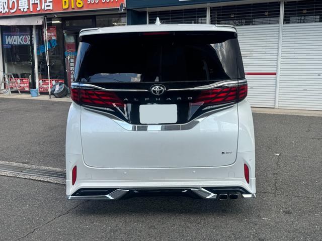 アルファードハイブリッド Z モデリスタエアロ 13.2型有機EL後席ディスプレイ アシストグリップ(ウッド長) サイドエンブレムイルミネーション 有機EL後席ディスプレイ アシストグリップ(ウッド調) ムーンルーフ(5枚目)