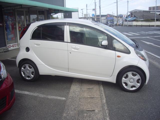 アイ ビバーチェ　Ｗエアバッグ・スマートキー・電動格納ドアミラー・ヘッドライトレベライザー・純正ＣＤ・ラジオ（5枚目）