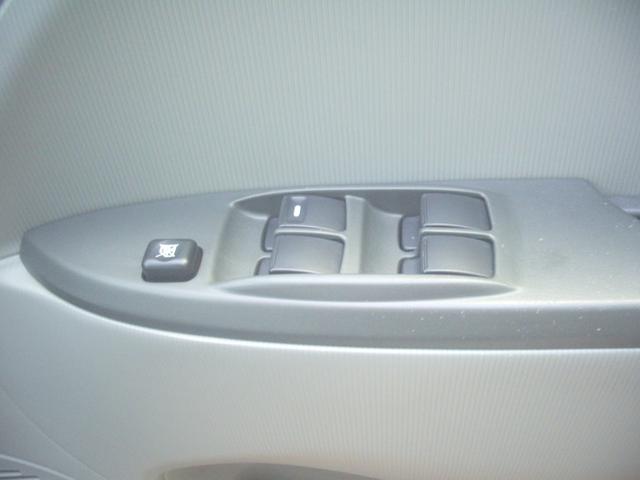 アイ ビバーチェ　Ｗエアバッグ・スマートキー・電動格納ドアミラー・ヘッドライトレベライザー・純正ＣＤ・ラジオ（18枚目）