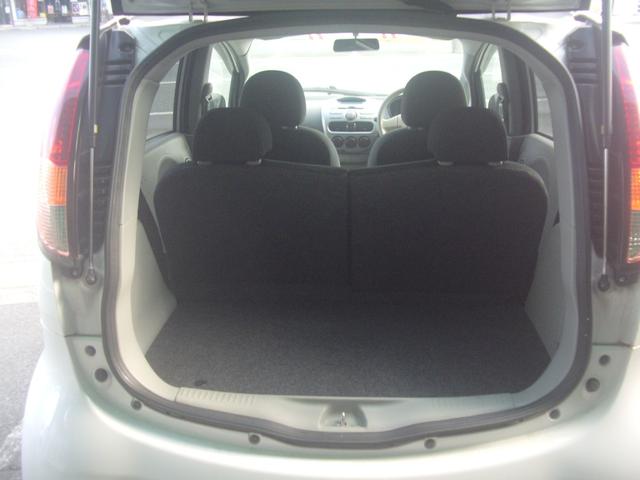 アイ ビバーチェ　Ｗエアバッグ・スマートキー・電動格納ドアミラー・ヘッドライトレベライザー・純正ＣＤ・ラジオ（19枚目）