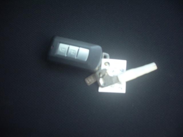 アイ ビバーチェ　Ｗエアバッグ・スマートキー・電動格納ドアミラー・ヘッドライトレベライザー・純正ＣＤ・ラジオ（22枚目）