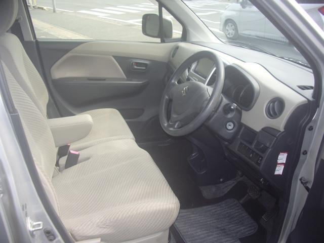 �^�]�ȃx���`�V�[�g�E�I�|��