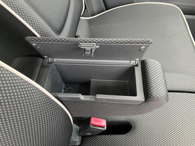 ハスラー Ｘ　衝突被害軽減ブレーキシステム・ナビ付・２　ナビ付き　フルオートエアコン　盗難警報装置　シートヒーター付　助手席エアバッグ　スマ－トキ－　運転席エアバッグ　横滑り防止システム　キーレスエントリー　ＡＷ（37枚目）