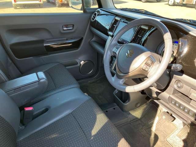 ハスラー ＪスタイルＩＩターボ　ナビ・全方位カメラ付きバックカメラ　エアバック　ターボモデル　横滑防止　エアコン　パワーウィンドウ　Ｉストップ　クルーズコントロール　盗難防止システム　スマートキー　ＡＢＳ　ベンチシート　アルミ（20枚目）