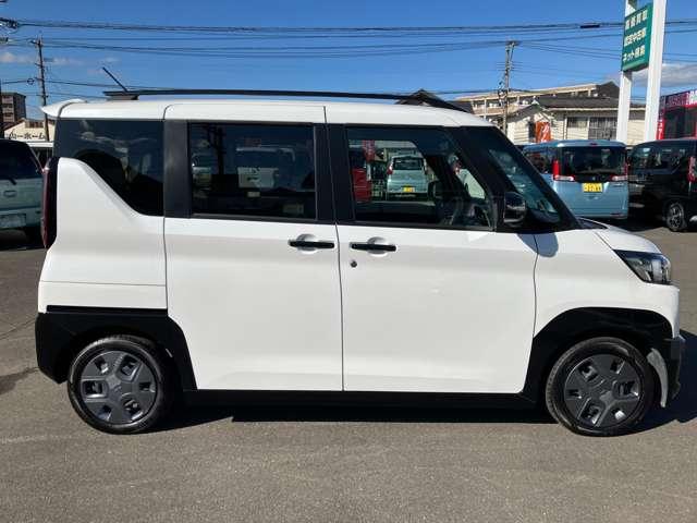 デリカミニ Ｔ　片側電動スライドドア・ナビ・バックカメラ　エアコン　キーフリー　Ｂカメラ　前席シートヒーター　ｉストップ　クリアランスソナー　スマートキー　エアバッグ　盗難防止　ベンチシート　ターボ　レーダーブレーキ（7枚目）