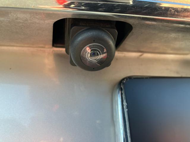 �o�b�N�J����