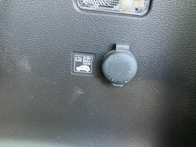 �g�����N���[���ɃA�N�Z�T���[�\�P�b�g�������܂��B