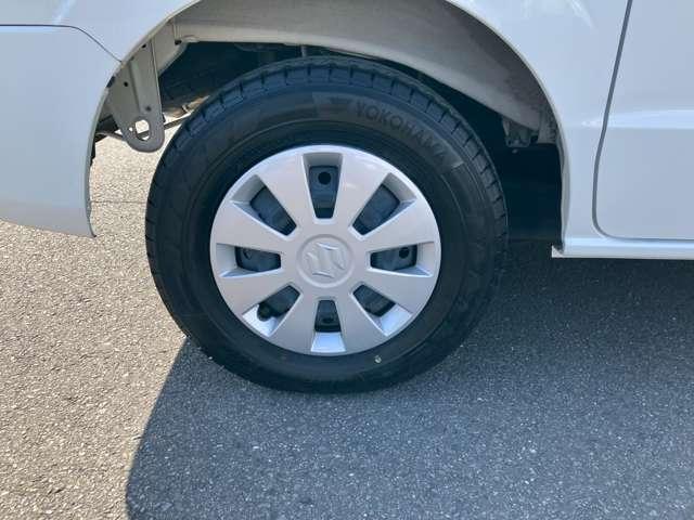 エブリイ ＰＣ　ＣＤオーディオ　パワーウィンド　両側スライド　キーレス付き　横滑防止　マニュアルエアコン　運転席エアバッグ　パワステ　シートヒーター付　アイドリングストップ機能付　パークセンサー　緊急ブレーキ（14枚目）