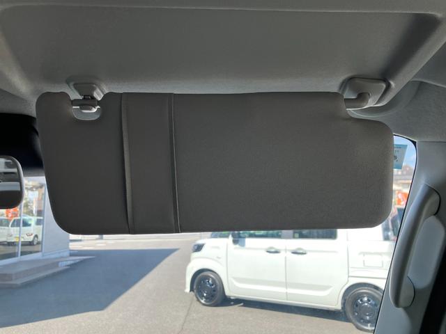 エブリイ ＰＣ　ＣＤオーディオ　パワーウィンド　両側スライド　キーレス付き　横滑防止　マニュアルエアコン　運転席エアバッグ　パワステ　シートヒーター付　アイドリングストップ機能付　パークセンサー　緊急ブレーキ（31枚目）