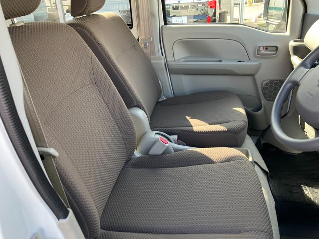 エブリイ ＰＣ　ＣＤオーディオ　パワーウィンド　両側スライド　キーレス付き　横滑防止　マニュアルエアコン　運転席エアバッグ　パワステ　シートヒーター付　アイドリングストップ機能付　パークセンサー　緊急ブレーキ（36枚目）