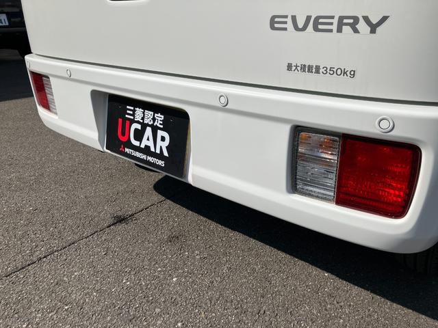 エブリイ ＰＣ　ＣＤオーディオ　パワーウィンド　両側スライド　キーレス付き　横滑防止　マニュアルエアコン　運転席エアバッグ　パワステ　シートヒーター付　アイドリングストップ機能付　パークセンサー　緊急ブレーキ（59枚目）