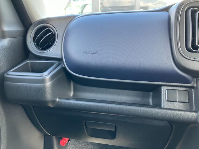 アルト Ａ　キーレス・パワーウィンドウ　カーテンエアバック　助手席エアバック　運転席エアバック　マニュアルエアコン　パワステ　横滑り防止装置　ＡＢＳ　アイドルストップ　キーレスエントリーキー　バックセンサー（24枚目）