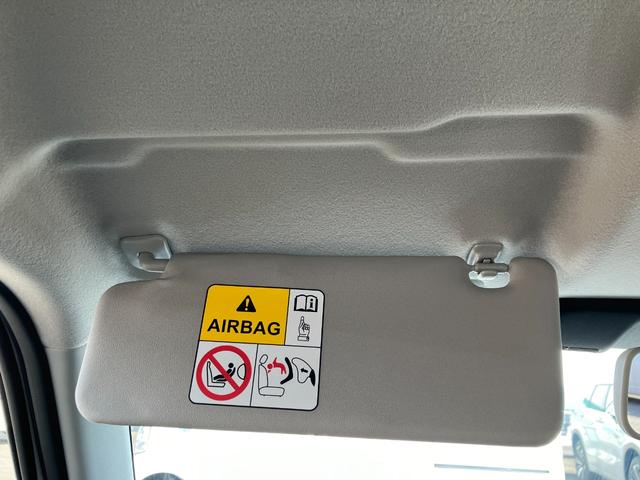 アルト Ａ　キーレス・パワーウィンドウ　カーテンエアバック　助手席エアバック　運転席エアバック　マニュアルエアコン　パワステ　横滑り防止装置　ＡＢＳ　アイドルストップ　キーレスエントリーキー　バックセンサー（26枚目）