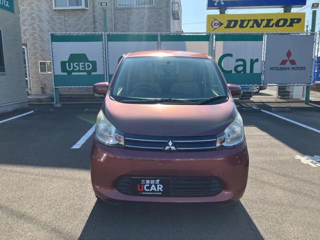 eKワゴン M アイドリングストップ・キーレスエントリー アイドリングストップ機能 WエアB 運転席エアバック キーレス ベンチシート オートエアコン ABS パワーウィンド パワーステアリング(2枚目)