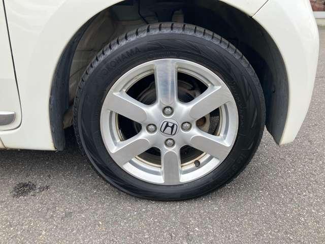 Ｎ－ＯＮＥ Ｇ・Ｌパッケージ　ナビ・バックカメラ・ＥＴＣ　ＥＴＣ搭載　パワーウィンドゥ　横滑り防止システム　スマキー　Ｉストップ　メモリナビ　バックカメラ　ＰＳ　エアバック　ベンチシート　オートエアコン　ナビ　ＡＢＳ　キーレス（14枚目）