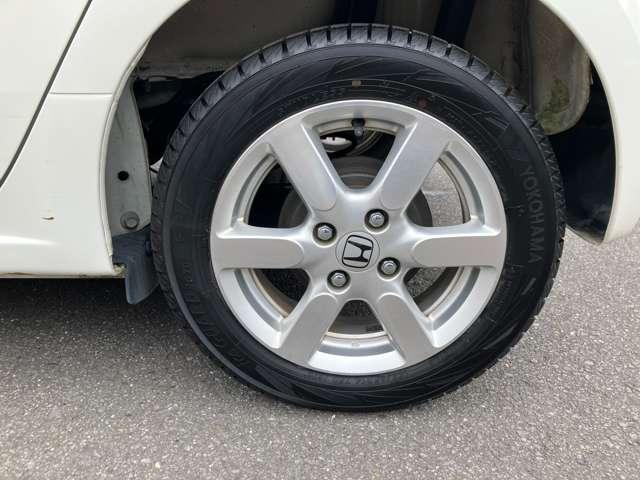 Ｎ－ＯＮＥ Ｇ・Ｌパッケージ　ナビ・バックカメラ・ＥＴＣ　ＥＴＣ搭載　パワーウィンドゥ　横滑り防止システム　スマキー　Ｉストップ　メモリナビ　バックカメラ　ＰＳ　エアバック　ベンチシート　オートエアコン　ナビ　ＡＢＳ　キーレス（16枚目）