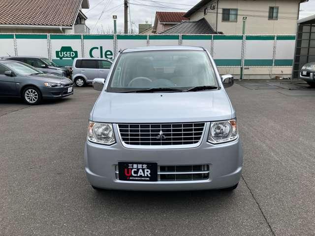 ｅＫワゴン ＭＸ　ＣＤオーディオ・キーレスエントリーシステム　キーレス付き　全席パワーウインドウ　助手席エアバッグ　エアコン　ＰＳ　運転席エアバッグ　ベンチシート（6枚目）