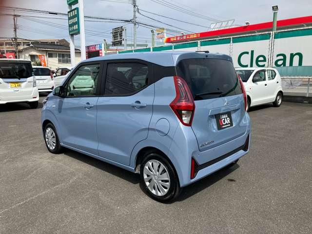 ｅＫワゴン Ｍ　リヤビューモニター付きルームミラー・キー　衝突回避支援ブレーキ　助手席エアバック　運転席エアバック　リヤビューカメラ　パーキングセンサー　ＥＳＣ　キーレスキー　マニュアルエアコン　ベンチシート　ＡＢＳ（10枚目）