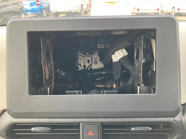 ���l�ȃi�r��I�[�f�B�I�����t���o���܂��B�X�^�b�t�܂ł����k���������B