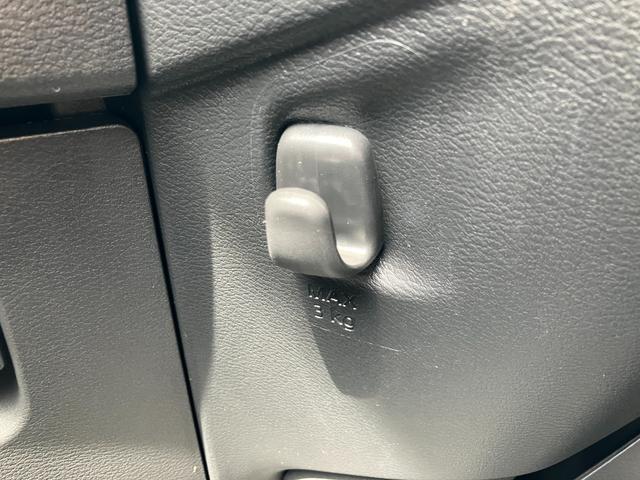 ����ȑ����ɉו������t�b�N���������܂��B