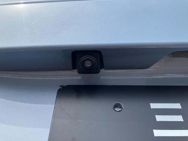 �o�b�N�J����