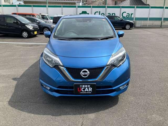 ノート ｅ－パワー　Ｘ　衝突被害軽減ブレーキシステム・ナビ・レー　衝突安全ブレーキ　スマートキ－　カーナビ　横滑り防止装置付き　Ｗエアバック　盗難防止システム　アイドリングストップ　ＡＡＣ　メモリーナビ　パワーウインドウ（5枚目）