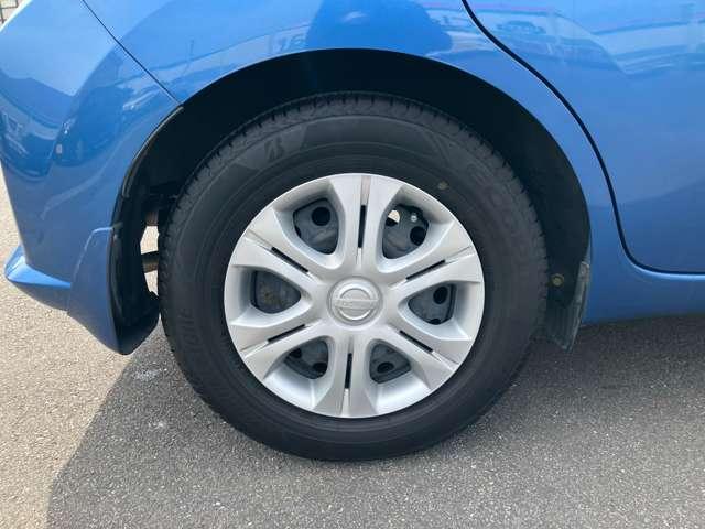 ノート ｅ－パワー　Ｘ　衝突被害軽減ブレーキシステム・ナビ・レー　衝突安全ブレーキ　スマートキ－　カーナビ　横滑り防止装置付き　Ｗエアバック　盗難防止システム　アイドリングストップ　ＡＡＣ　メモリーナビ　パワーウインドウ（14枚目）