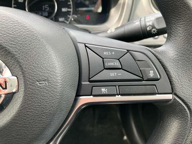 ノート ｅ－パワー　Ｘ　衝突被害軽減ブレーキシステム・ナビ・レー　衝突安全ブレーキ　スマートキ－　カーナビ　横滑り防止装置付き　Ｗエアバック　盗難防止システム　アイドリングストップ　ＡＡＣ　メモリーナビ　パワーウインドウ（19枚目）