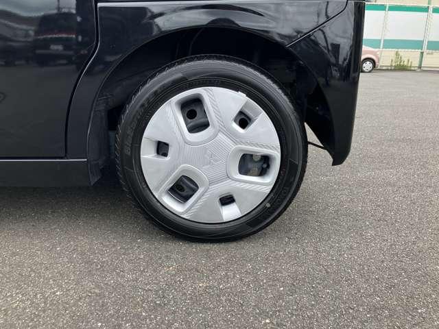 Ｇ　片側電動スライドドア・シートヒーター・ＣＤ　横滑り防止　前後ソナー　盗難警報装置　バックモニター　オートエアコン　ＡＢＳ　スマートキー　アイドリングストップ　シートヒーター　キーフリー　ベンチシート（画像16）